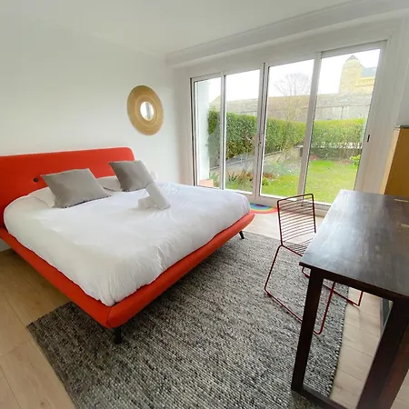 Le Notre Dame Maison Spacieuse Avec Jardin * كاليه